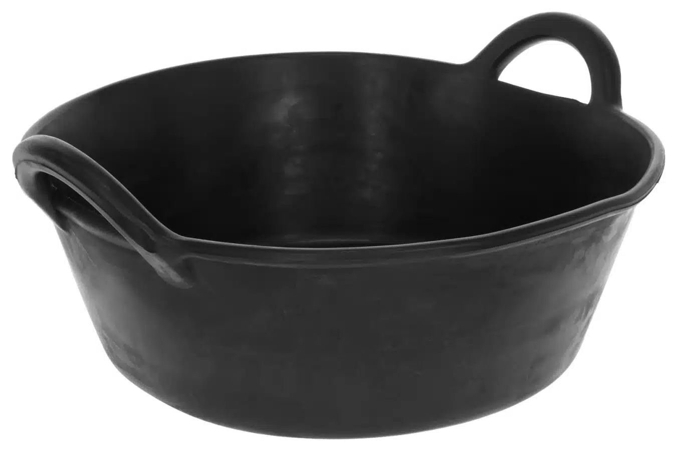 Stabil och prisvärd gummikrubba för utfodring av häst vid bete stall box och vid tävling