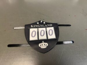 fin exklusiv nummerlapp till träns förbygel från kingsland med bling klilar navy bra pris hästutrustning tävling