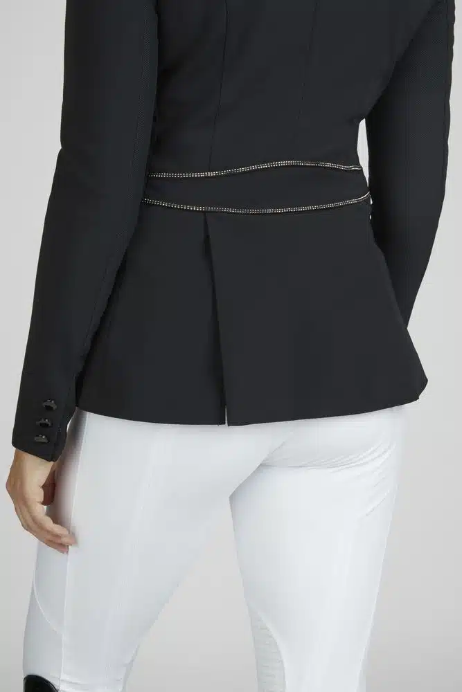 exklusiv tävlingskavaj frackett kort frack till ryttare dam från pikeur cecile med bling bra feminin passform bra pris märkeskläder ridkläder fraktfri fri frakt