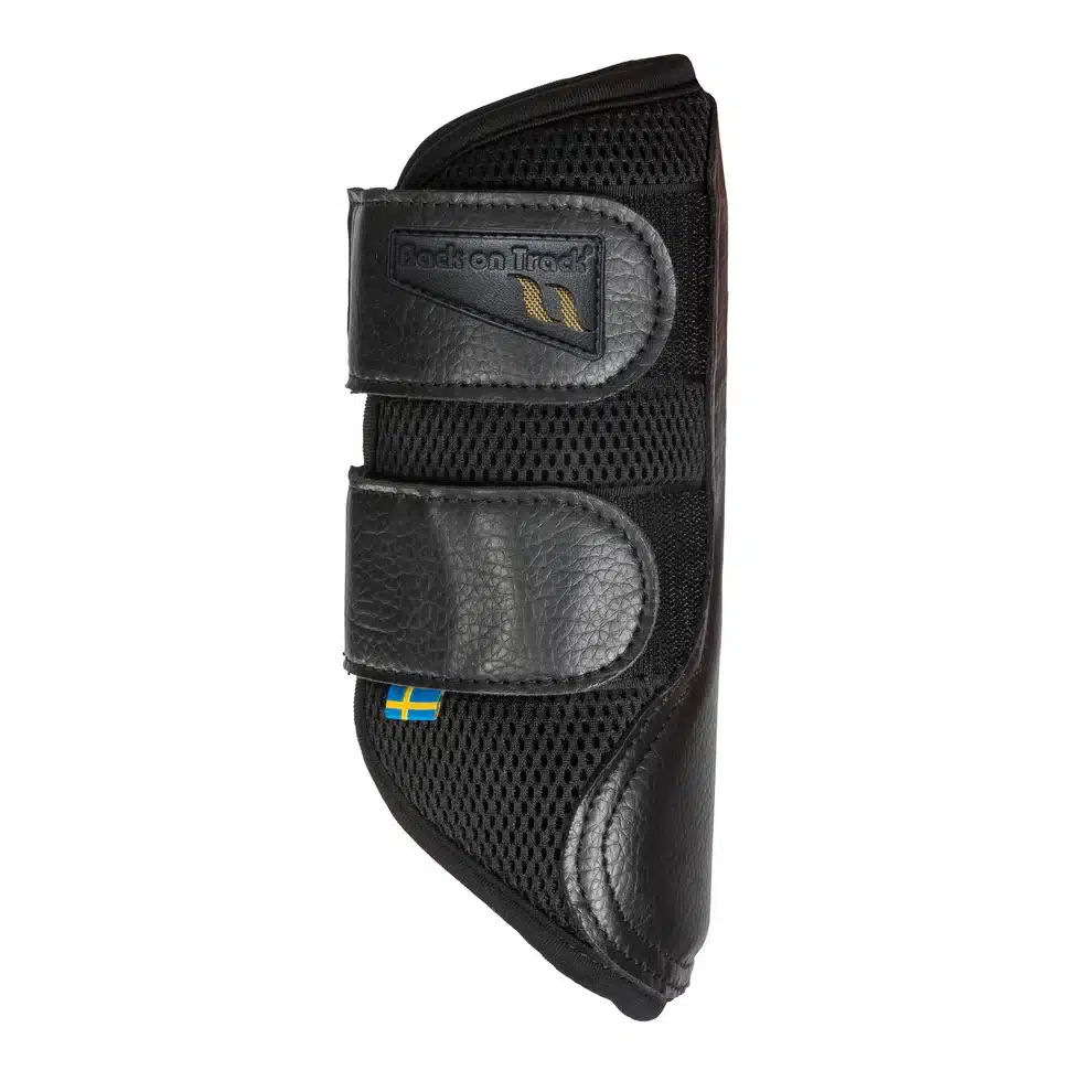 effektiva skyddande lätta benskydd strykkappor till häst från back on track airflow brush boot med welltex ökar blodcirkulation skyddar mot slag bra pris hästutrustning fri frakt fraktfritt