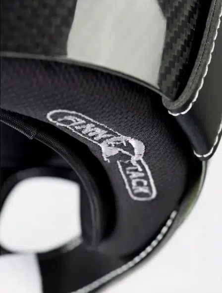 Prisvärd exklusiv säker körhjälm travhjälm från finn tack elite carbon fiber i kolfiber lättviktshjälm till bra pris svart bra pris säkerhet kusk fri frakt fraktfritt