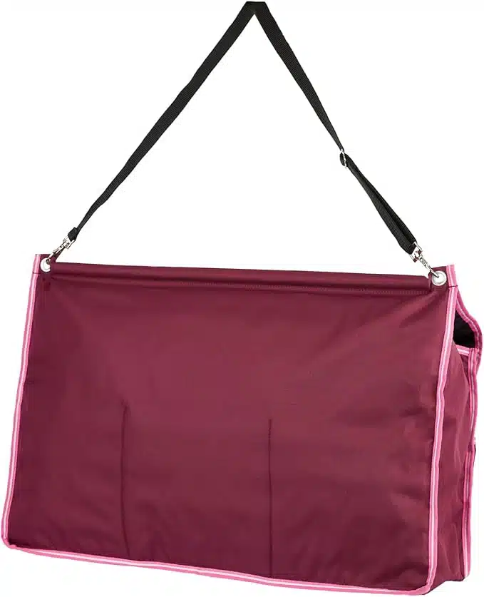 Effektiv rymlig prisvär väska boxväska stallväska till stall för att få plats med utrustning benskydd borstar täcken från horze ella grooming bag till tävling hemma stallinredning bra pris hästutrustning