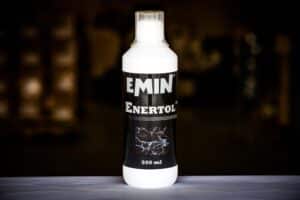 fodertillskott flytande till den högpresterande hästen för att ge extra energi till muskler för bättre ork och prestation från emin enertol 500ml bra pris häst vård