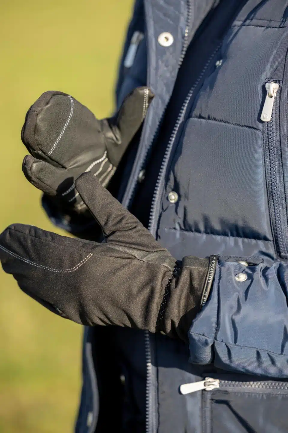 trevlig varmfodrad prisvärd ridvante 3-fingers till ryttare för ridning på vintern från equipage colt bra grepp teddy för värme bra pris ridkläder ryttare