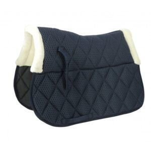 Allroundschabrak teddy till häst från equiteme pro air luftigt med teddypad för bättre komfort näst hästen fäller not skav bra pris hästutrustning